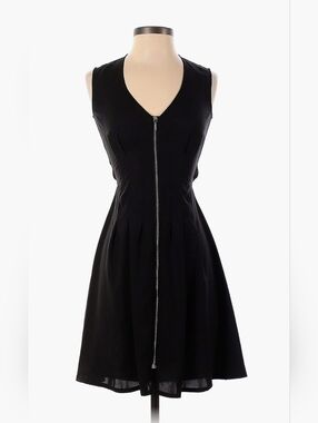 H&M black zip-front sleeveless Dress with fitted styling and vertical seam lines